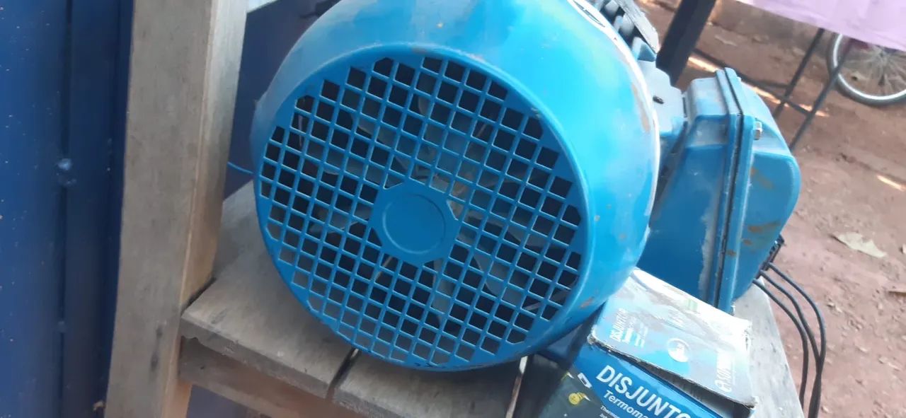 Motor Elétrico WEG - Foto 3