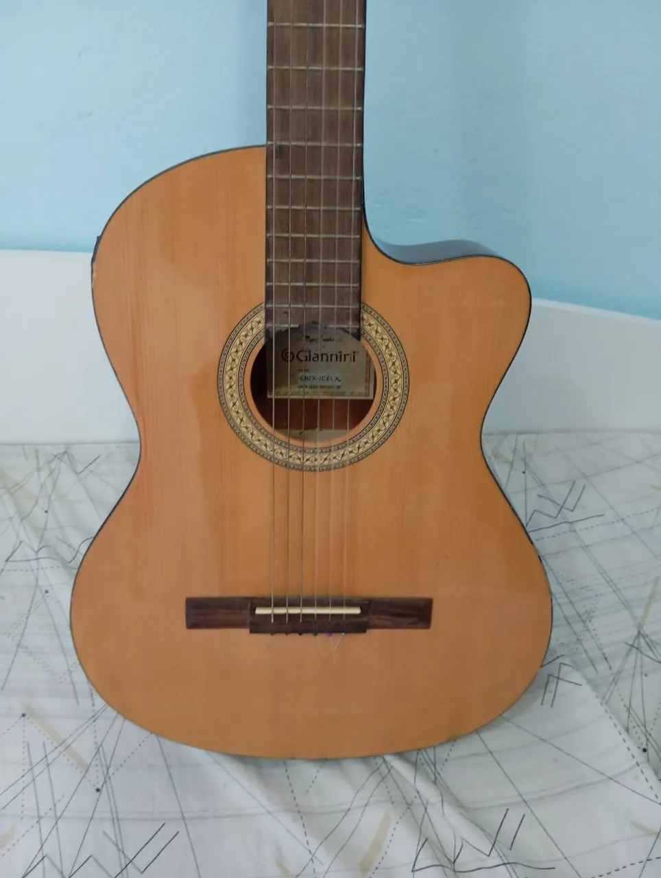 VIOLÃO ELÉTRICO GIANNI