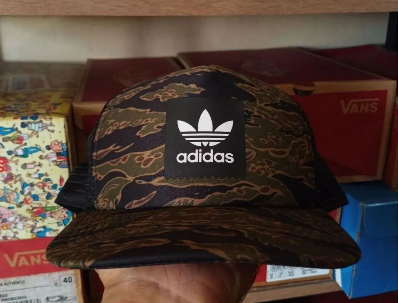 Boné Adidas Trucker Dh2585 Camuflado