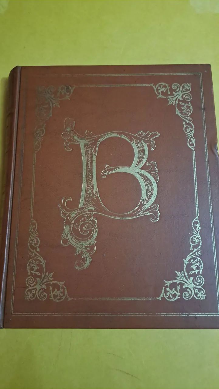 Livro panorama da arquitetura religiosa