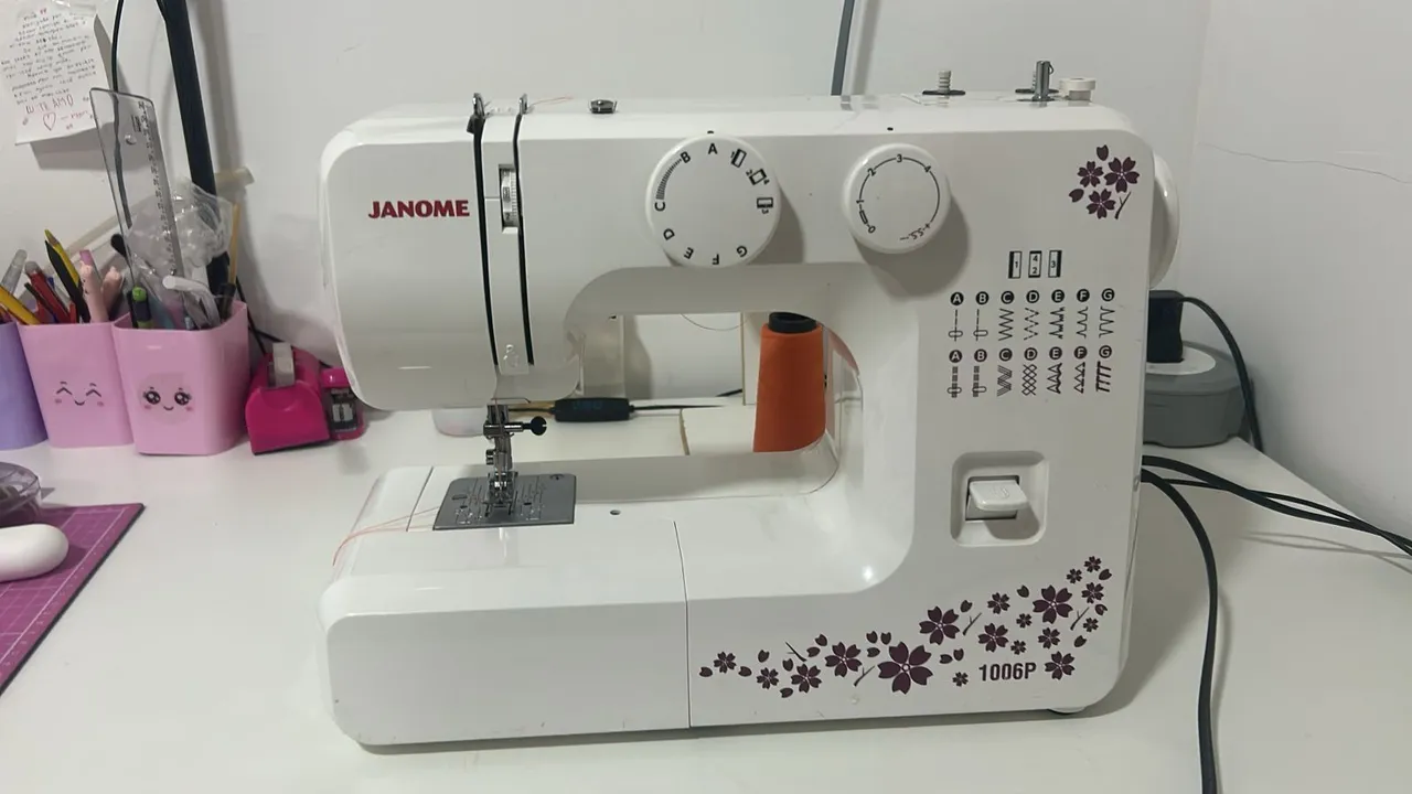 Máquina de Costura Janome 1006P