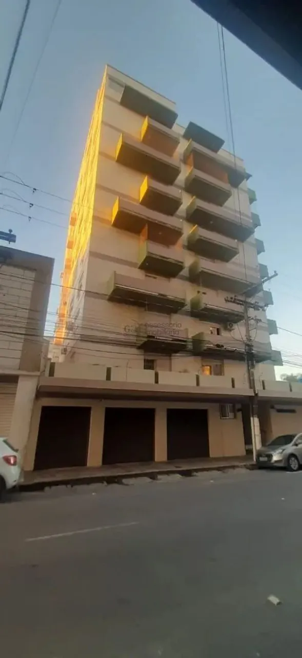 Apartamento 5 dormitórios à venda Centro Pelotas/RS