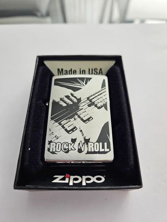 Isqueiro Zippo Edição Limitada - Rock N Roll