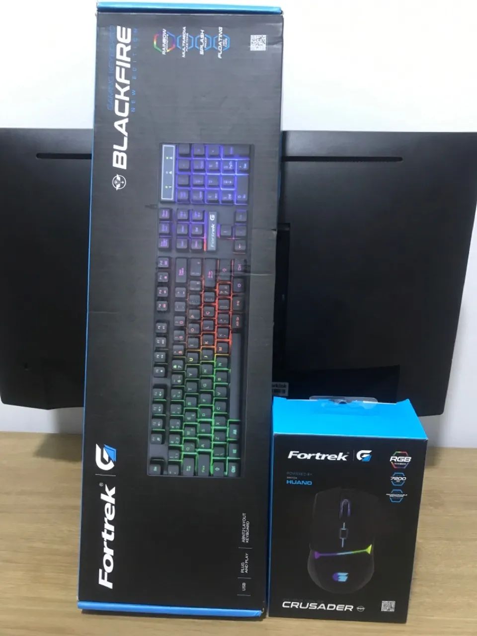 Kit teclado e mouse Fortrek RGB