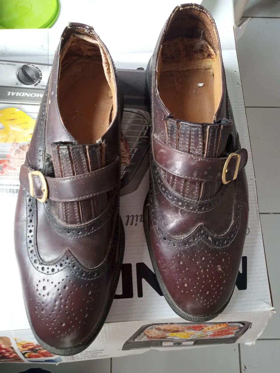 Sapatos Sociais em Couro Marrom