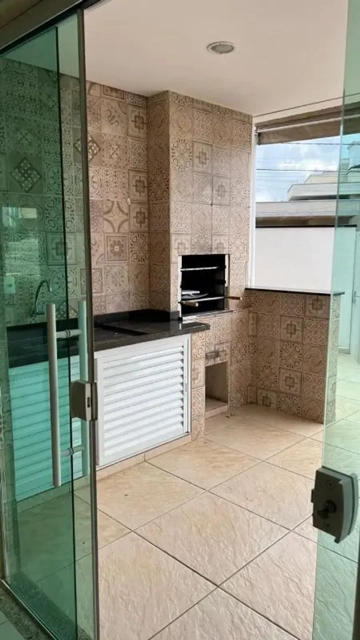 Sobrado à venda no Condomínio Golden Park Residence I, em Sorocaba -SP.