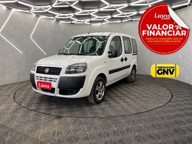 Fiat Doblo 2020 Essence 1.8 5L com GNV