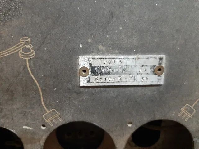 Rádio modelo capelinha antigo64292885408770122