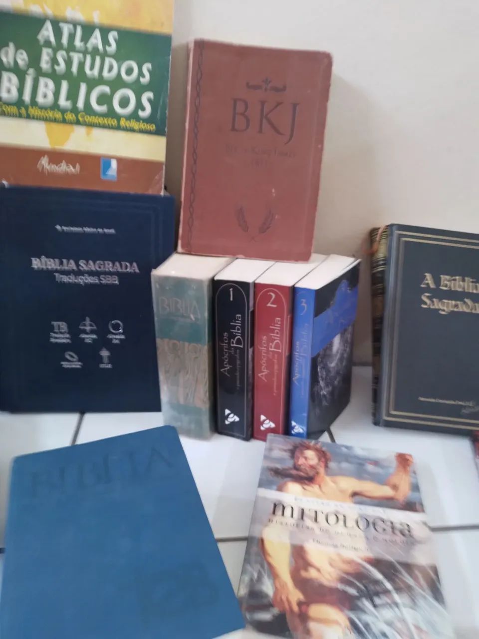 Livros de Bíblia e Religião - Variados - Foto 3