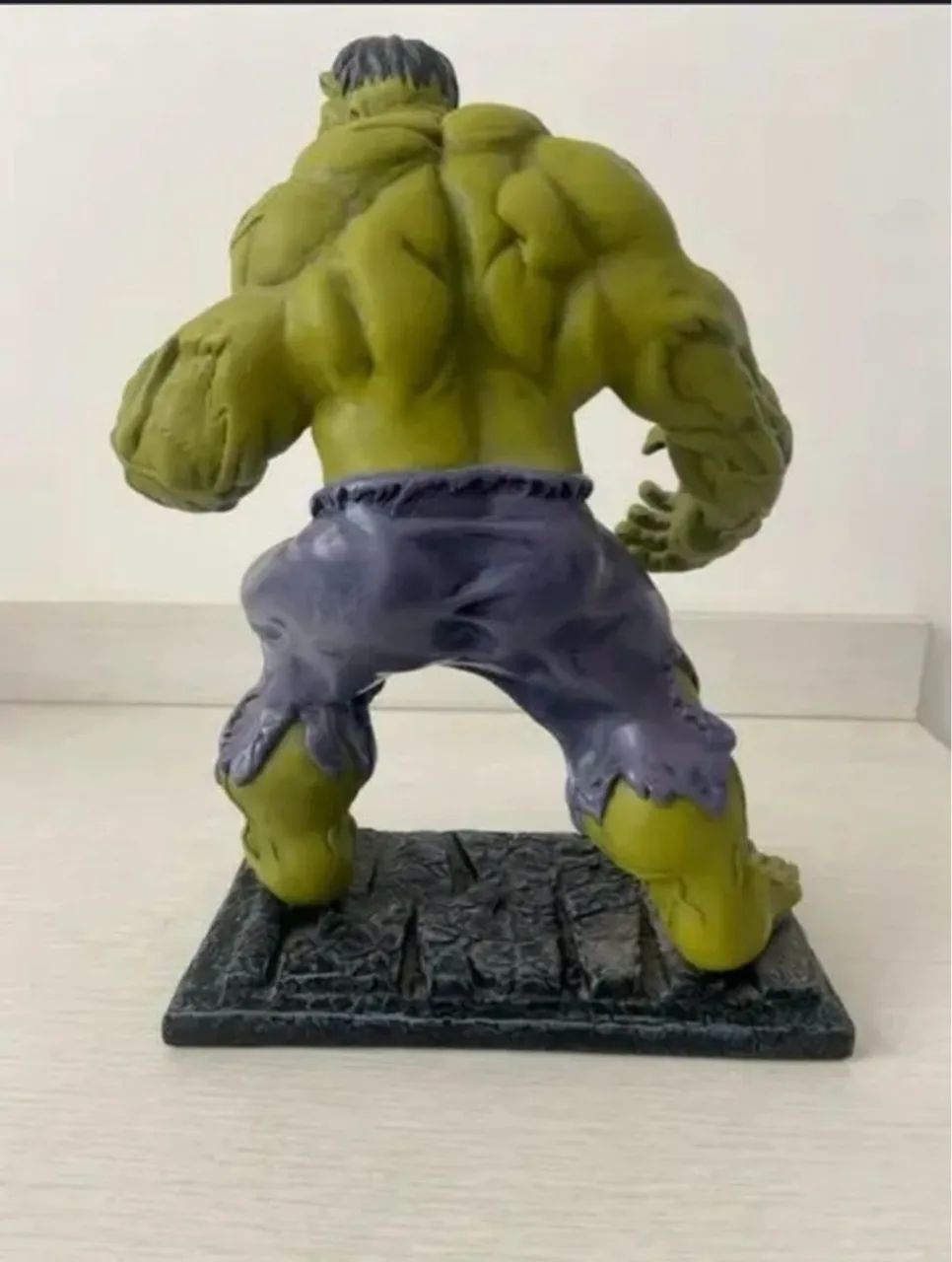 Estátua resina Hulk - Colecionador - Foto 2