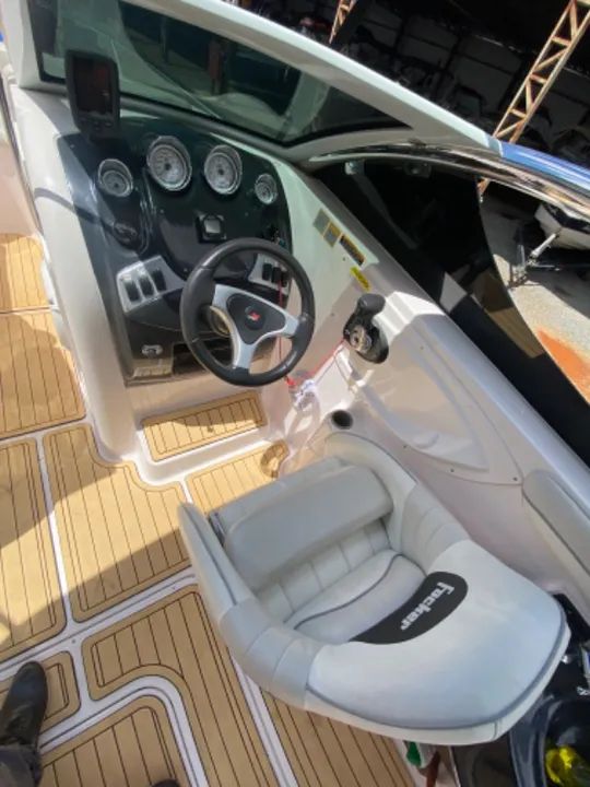 Lancha Focker 240 - Foto 7