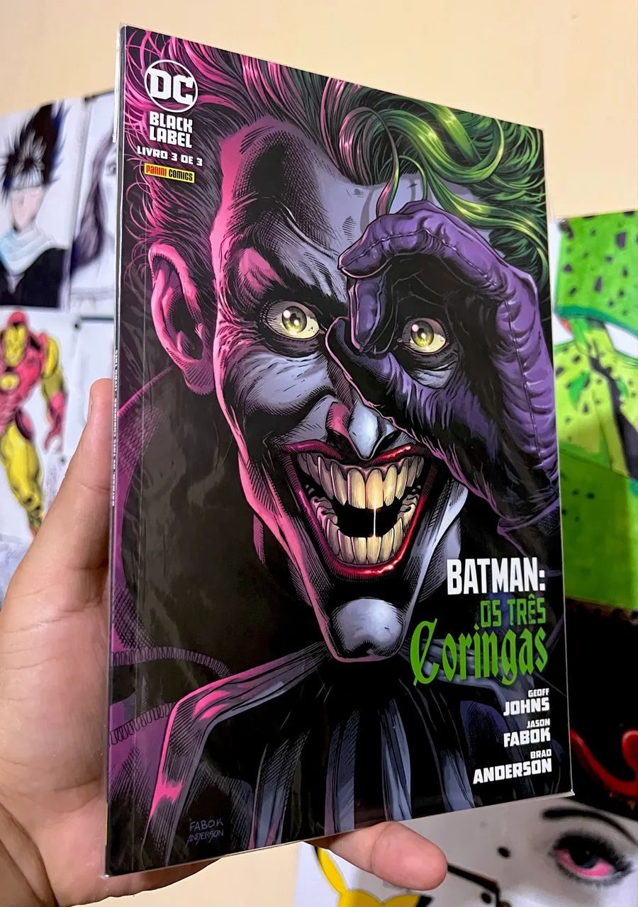 Batman três coringas  - Foto 3