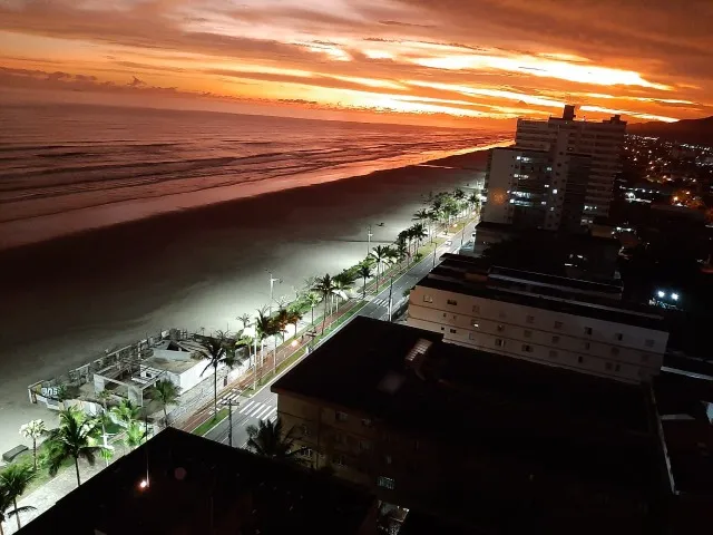 Praia Grande de frente para o Mar