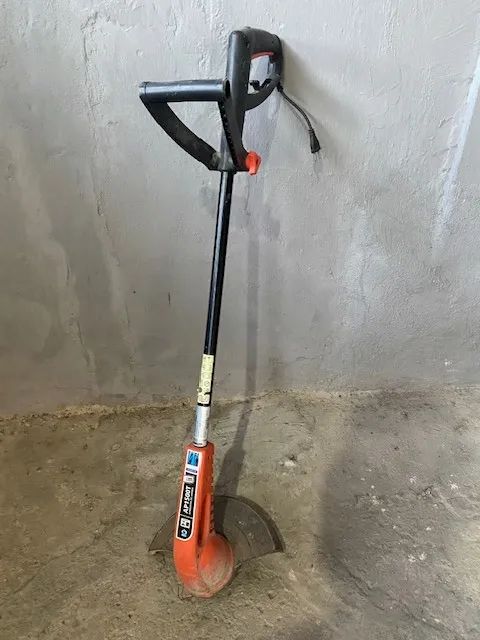 Roçadeira de grama (aceito cartão)