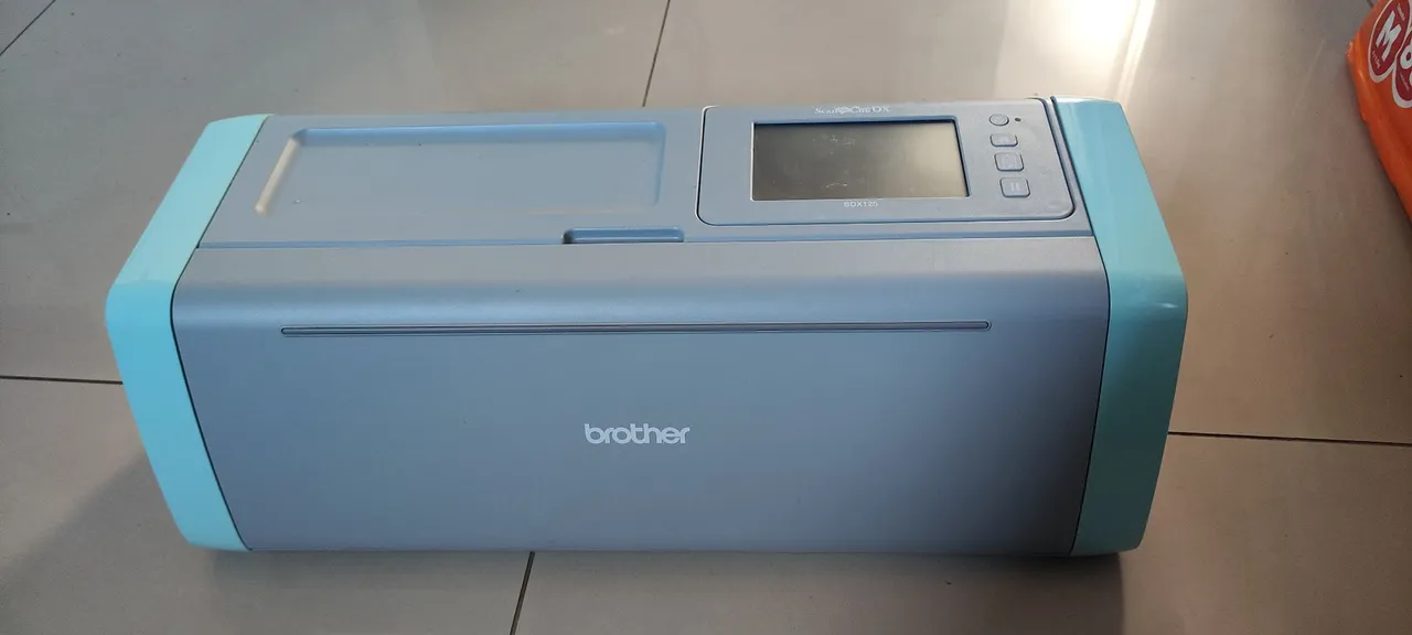 Máquina de Corte e Digitalização Brother ScanNCut SDX125