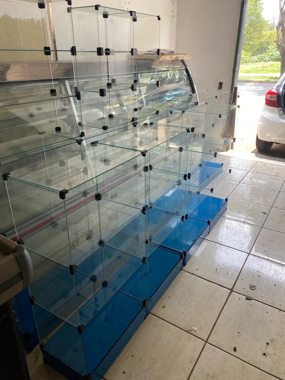 Balcões de vidros magazine  são 5 balcões  - Foto 3