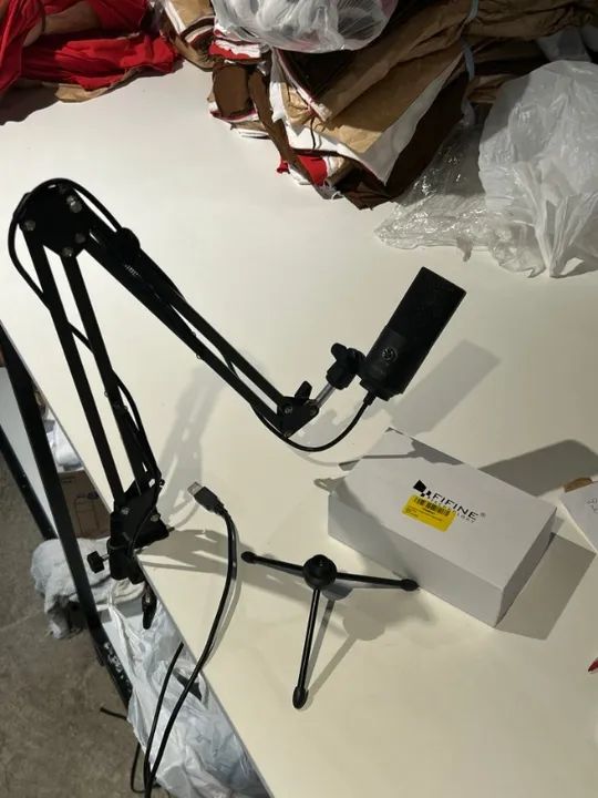 Microfone e Pé de Articulavel - Foto 2