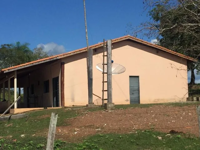 Vende-se Fazenda 88 Alqueires a 40 Km de Miracema