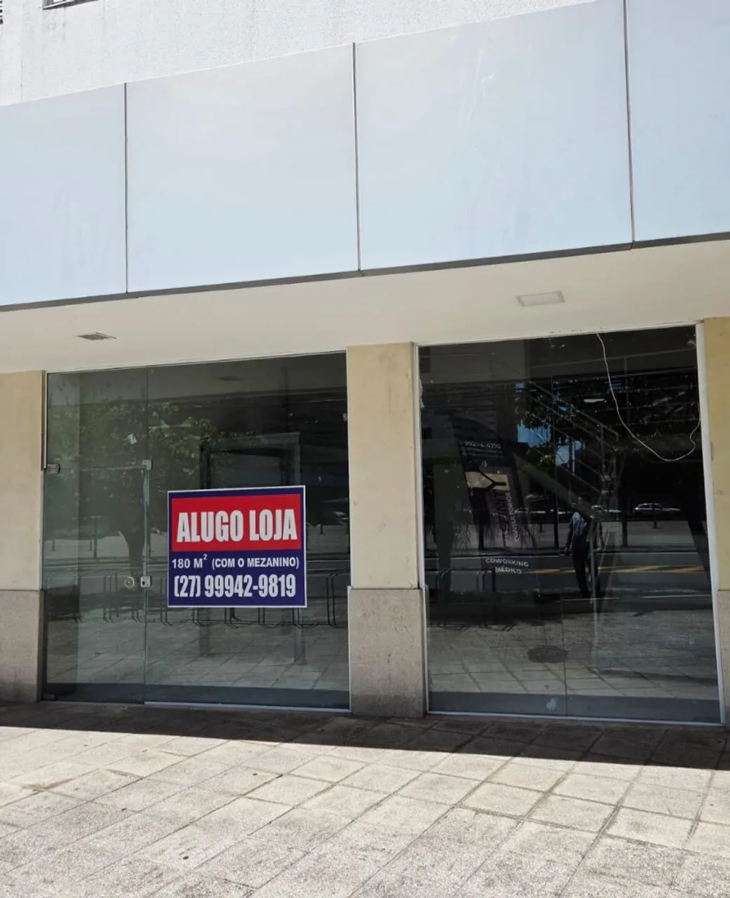 Alugo loja Enseada do suá 180m2 4vagas