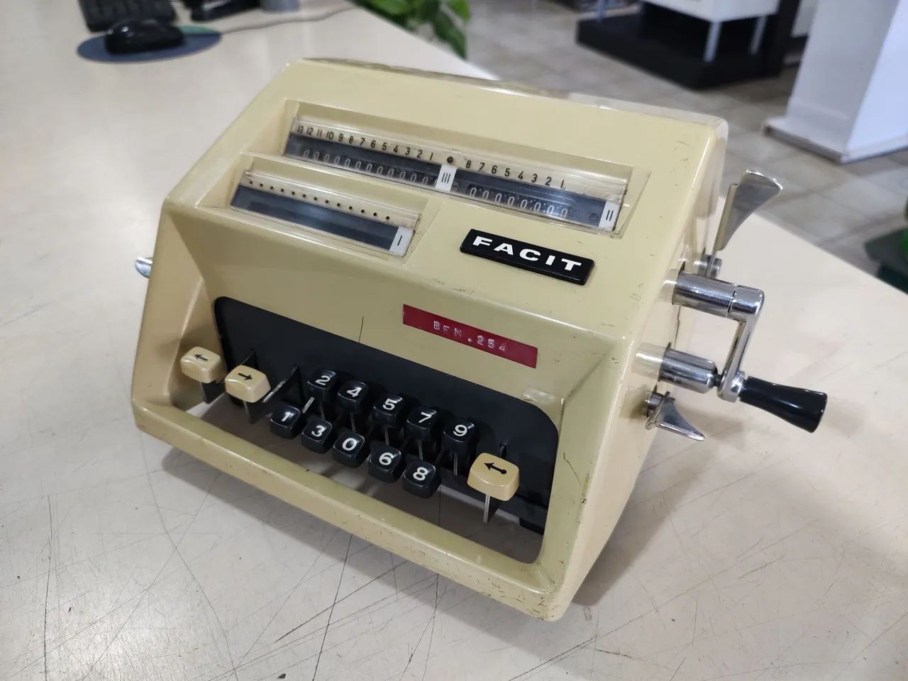 Calculadora Mecânica Facit modelo C1-13