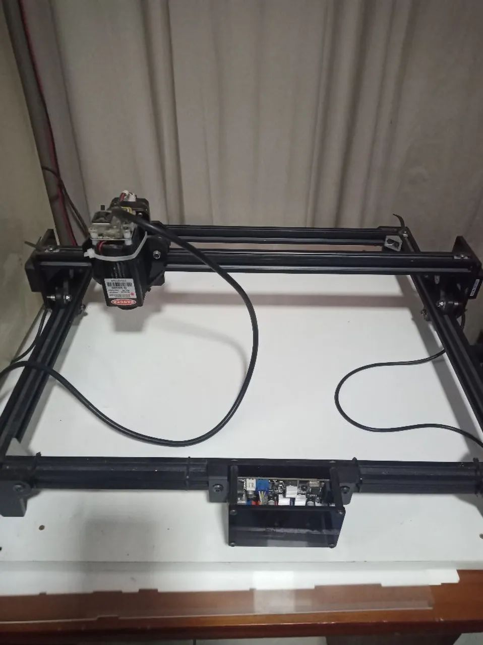 Máquina de Corte a Laser para Escritório