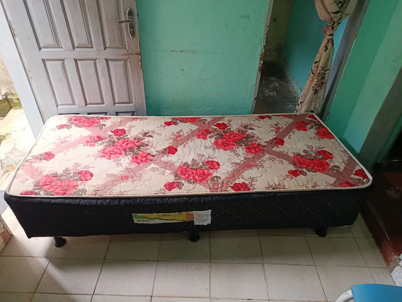 CAMA SOLTEIRO CONFORT SEMI NOVA - Foto 2