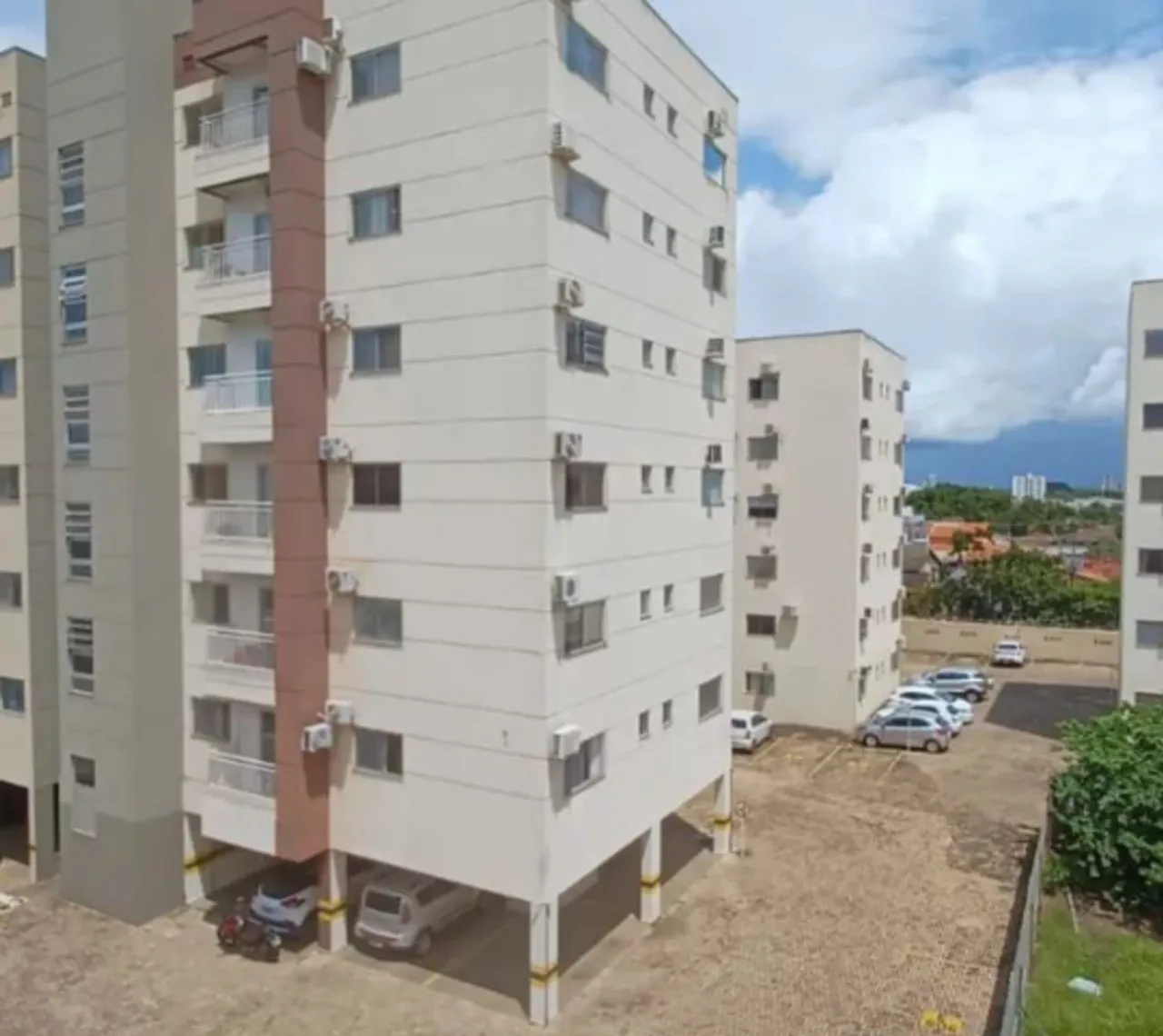 Apartamento semi mobiliado na 704 sul