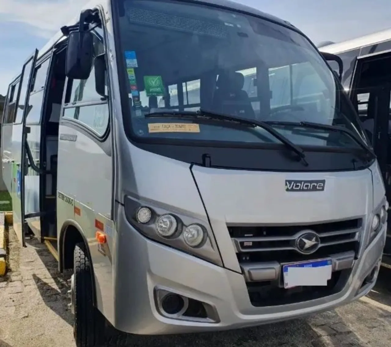 VW VOLARE V8L 2022 (parcelo)