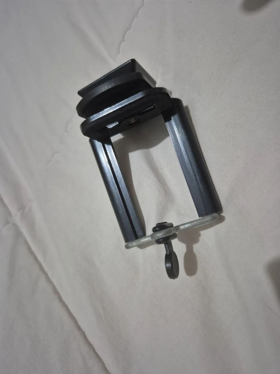 Tripé para câmera/celular - Foto 4