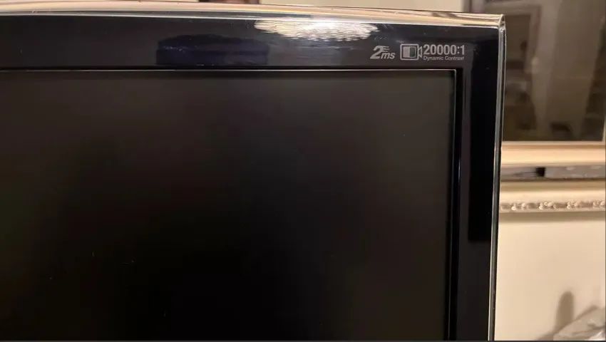 Monitor T220 Samsung 22'' polegadas Wide + Suporte de parede (brinde)  - Foto 2