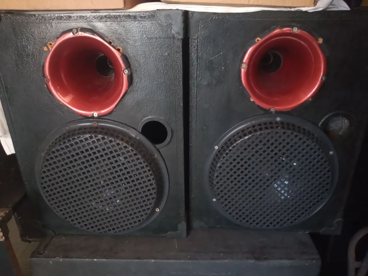 Caixa de Som - Par de Subwoofers