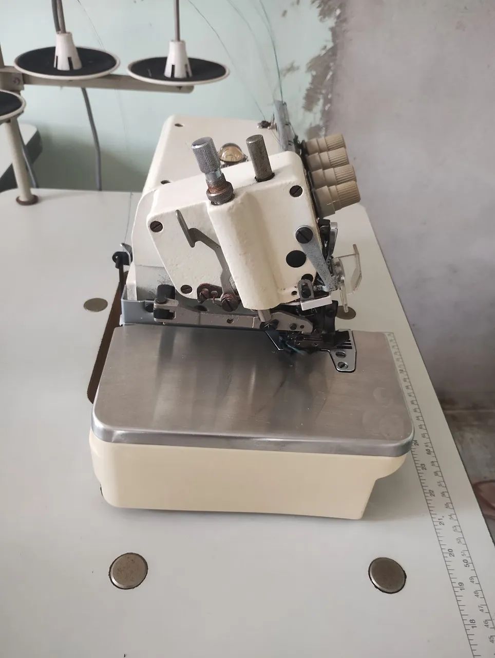 Vendo interlok Semenova com pouco tempo de uso  - Foto 2