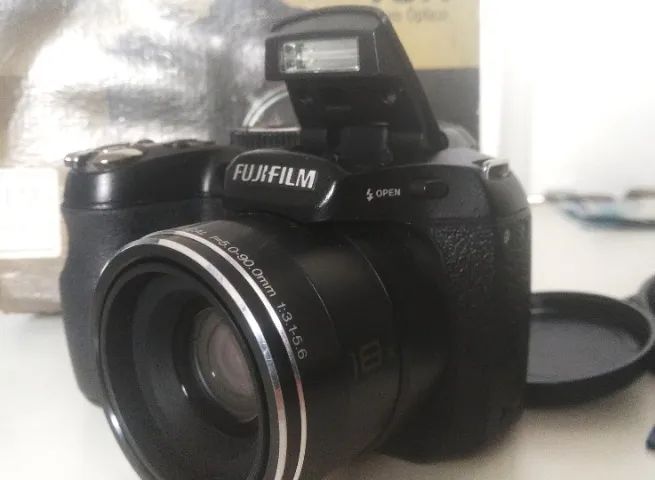 Maquina fotográfica digital _ Fujifilm -fine pix s1800 - Foto 5