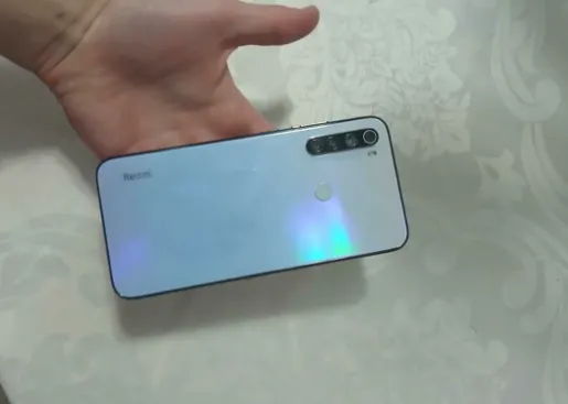 Redmi Note 8 com 64 Gb