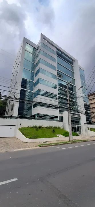 Prédio comercial moderno para venda