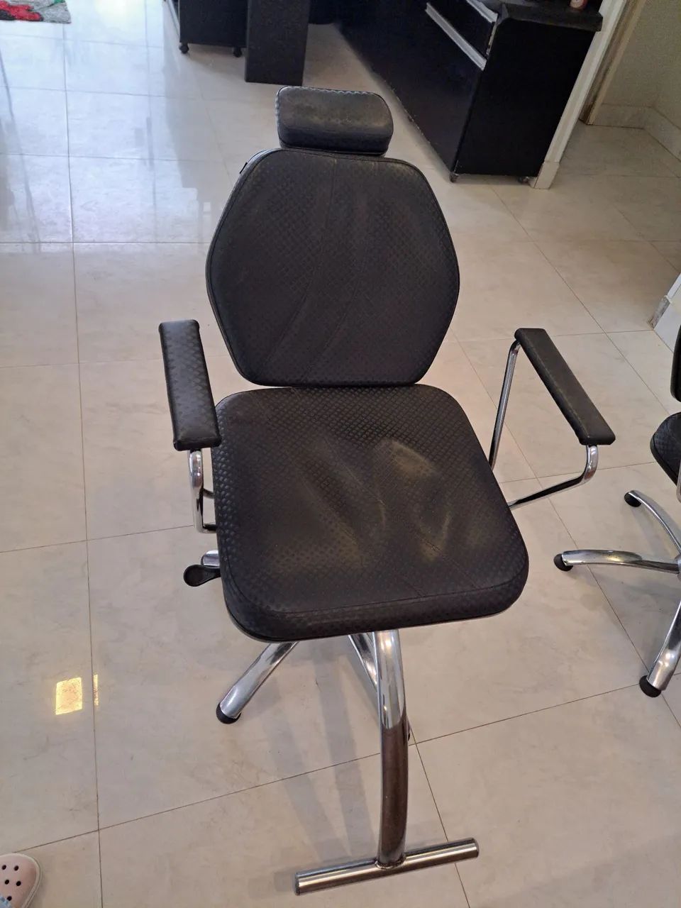 Cadeira de SALÃO  - Foto 4
