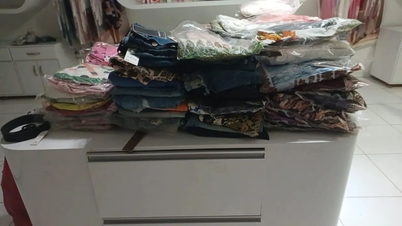 Roupas várias marcas para venda 