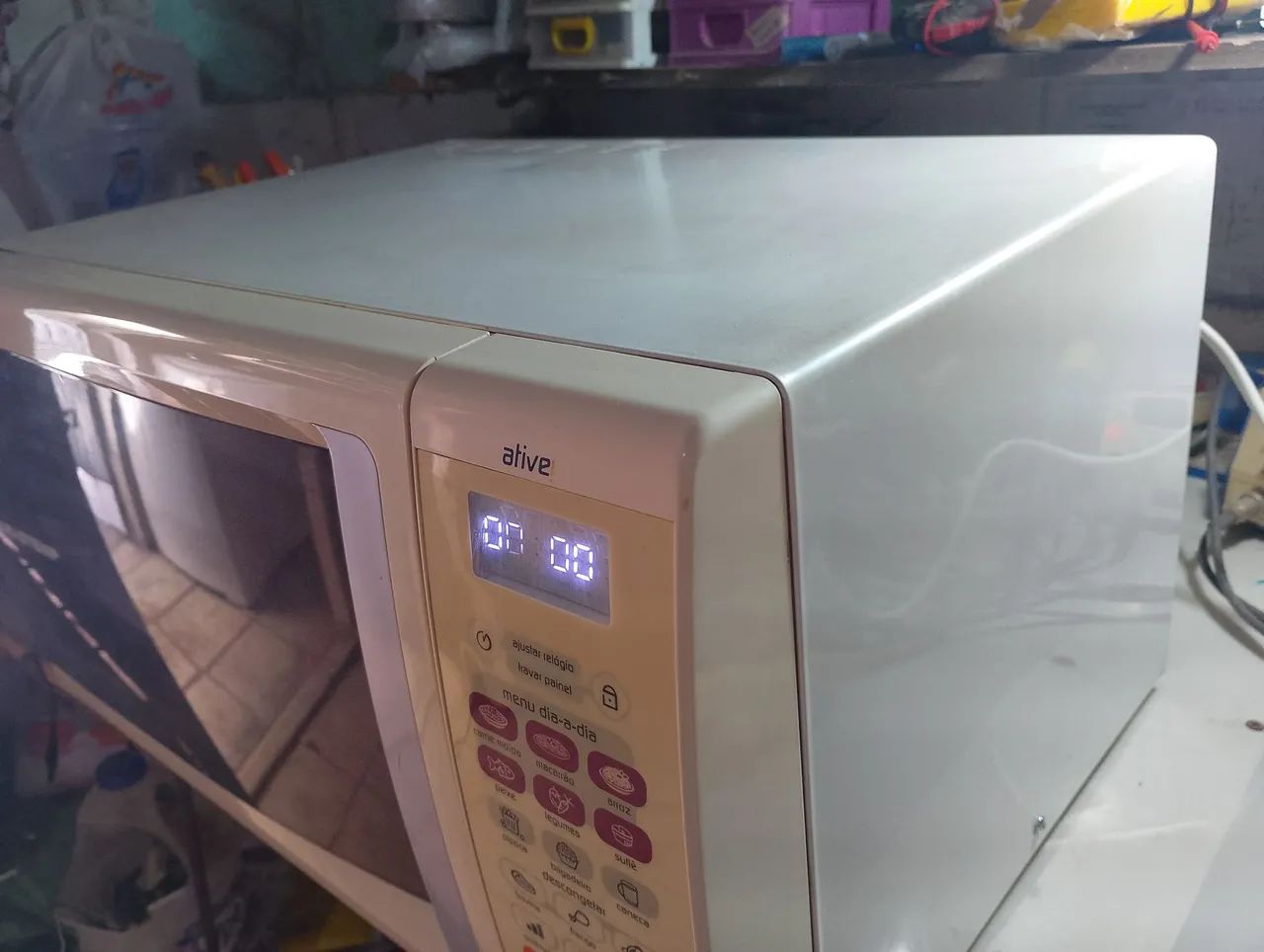 Microondas Brastemp 31 litros  - Foto 3