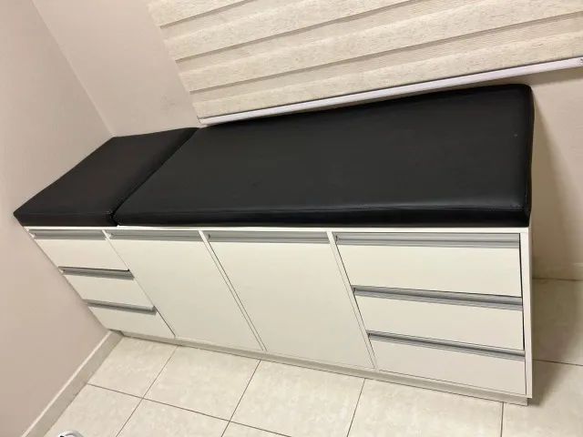 Maca para Consultório com Gaveteiro e Porta - Praticamente Nova - Foto 2