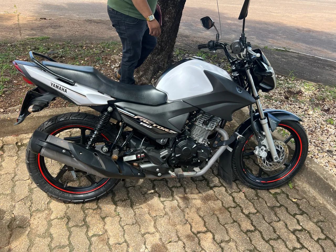 Factor 150 para pegar e andar 