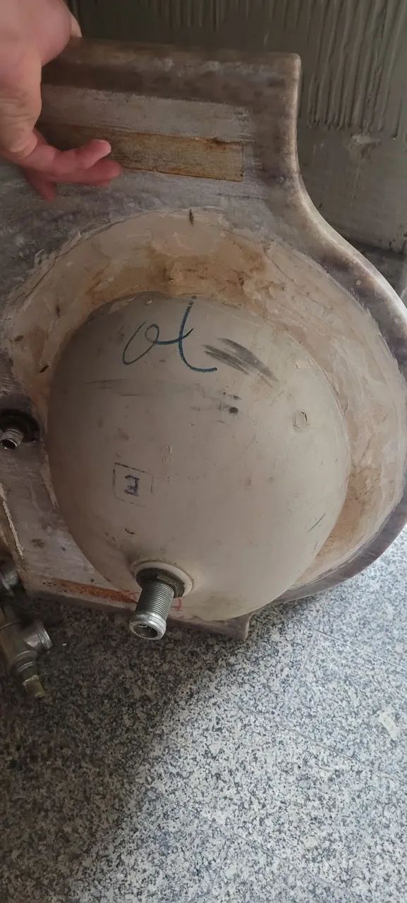 Conjunto Pia e bancada de mármore com torneira - Foto 2