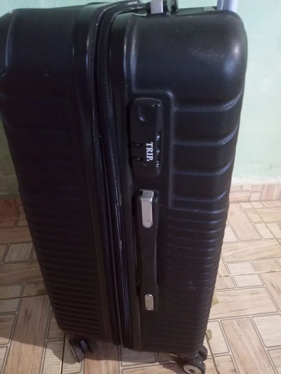 Vendo mala de viagem usada mais em bom estado  - Foto 4