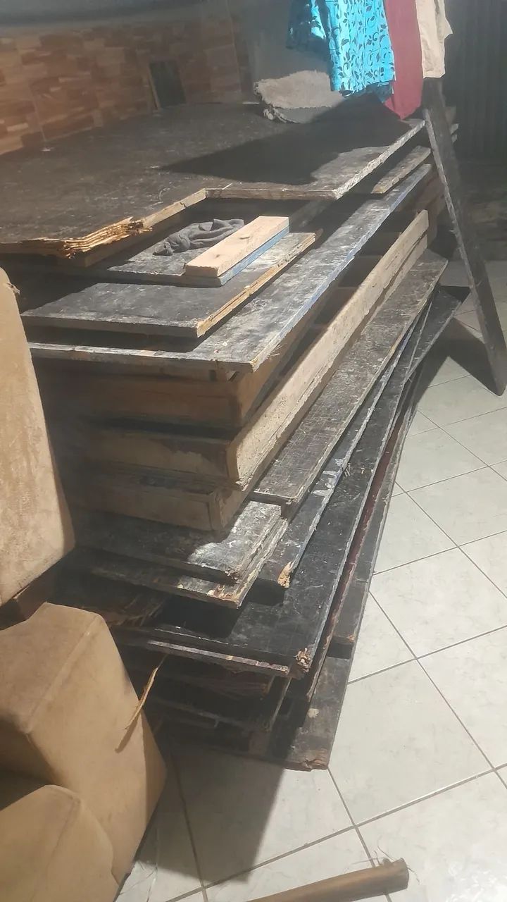 Vendo maderito e forma para abafa 