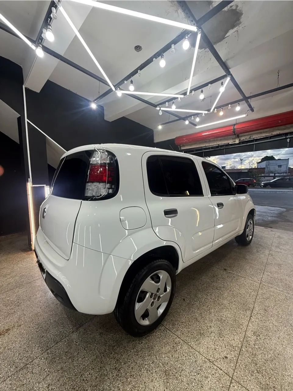 Fiat Uno Attractive 1.0 EVO Fire Flex 8V 5P 2021 - Foto 5