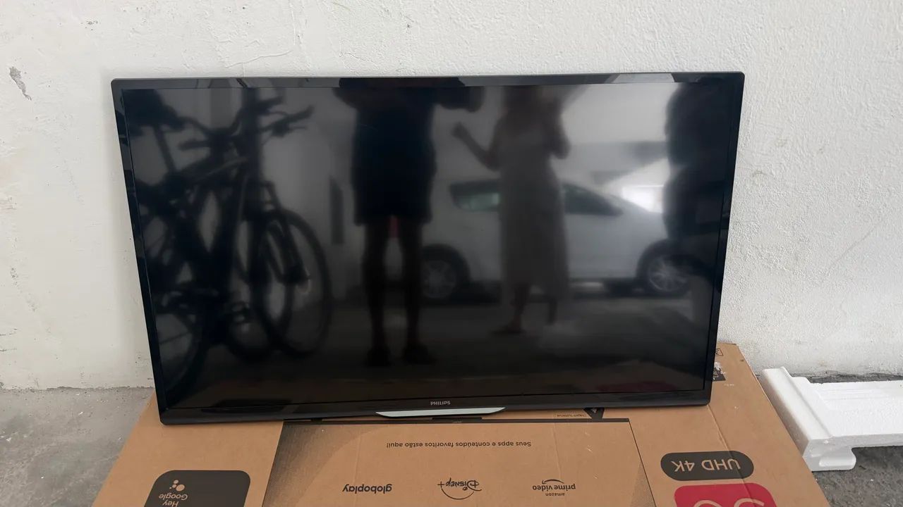 TV Philips 46 polegadas - com defeito 