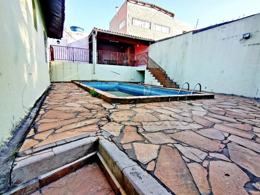 CASA ASSOBRADADA COM 4 DORMS SENDO 2 SUITES; CAROLINA; SOROCABA; LESTE