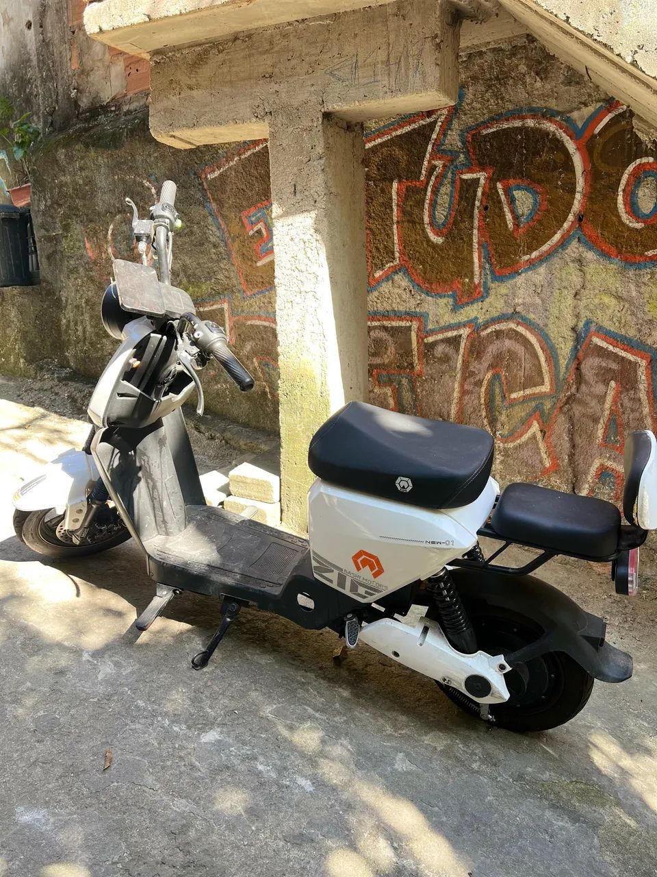 SCOOTER ZIG - BRANCA 