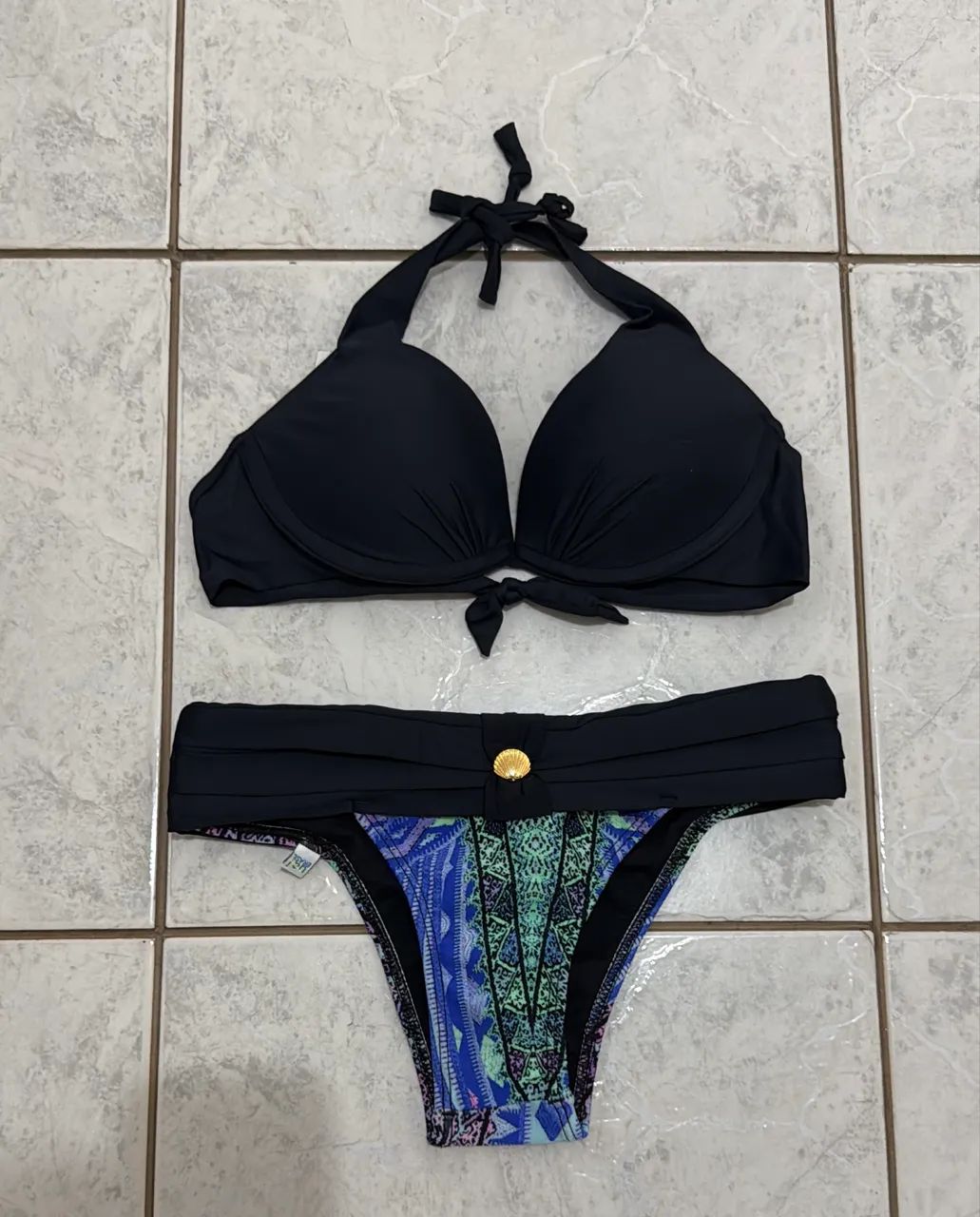 Vendo - Biqu ínis semi novos  - Foto 2