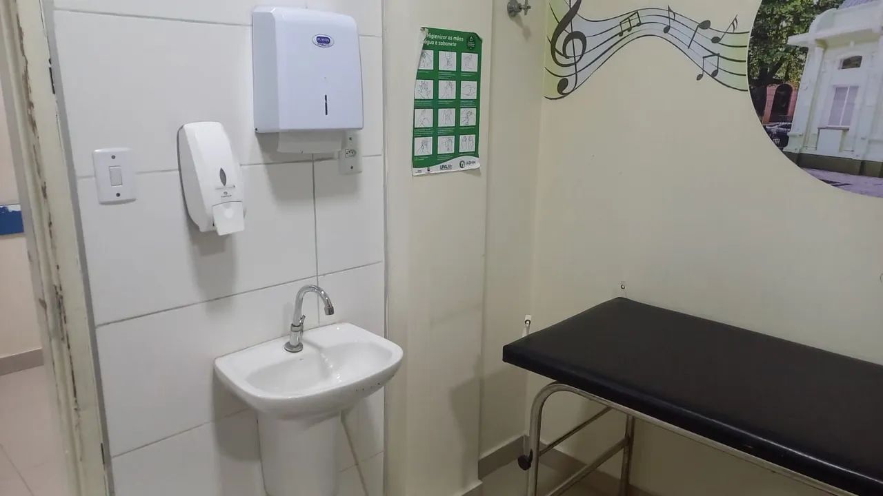 Sala Consultório médico CLÍNICA POPULAR  - Foto 2