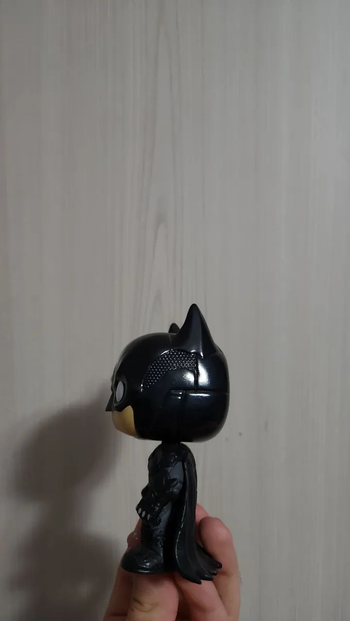 Funko Pop do Batman, versão clássica do personagem - Foto 2